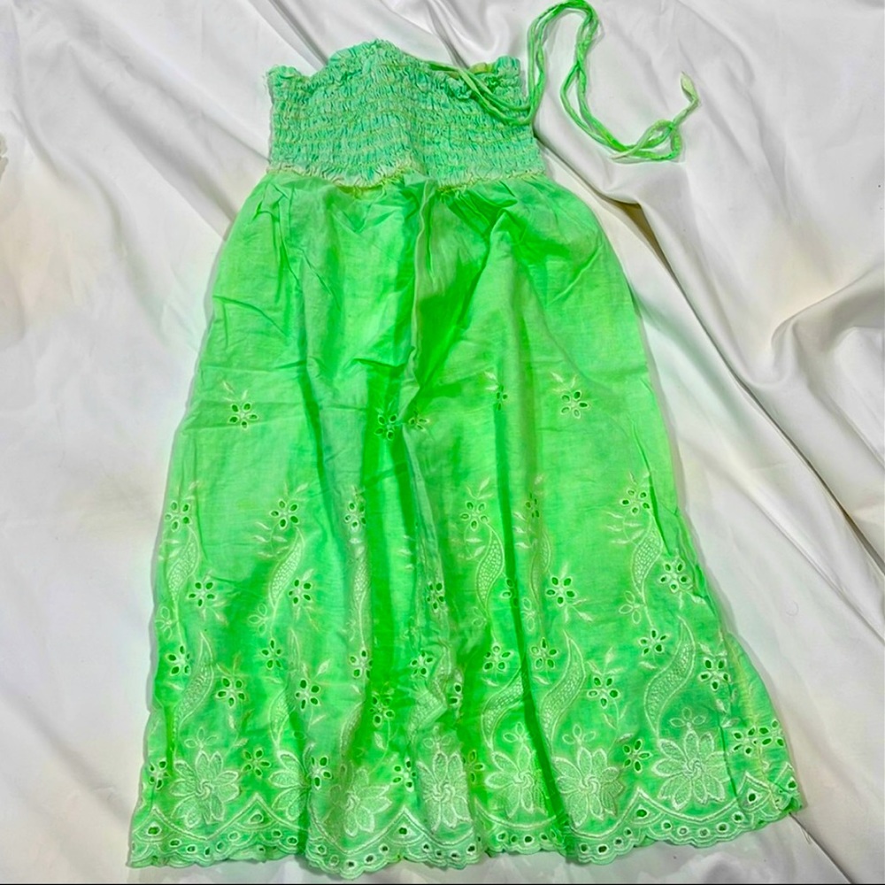 ‼️FINAL SALE‼️Neon Green Strapless Summer Dress Emboidered Flower Details